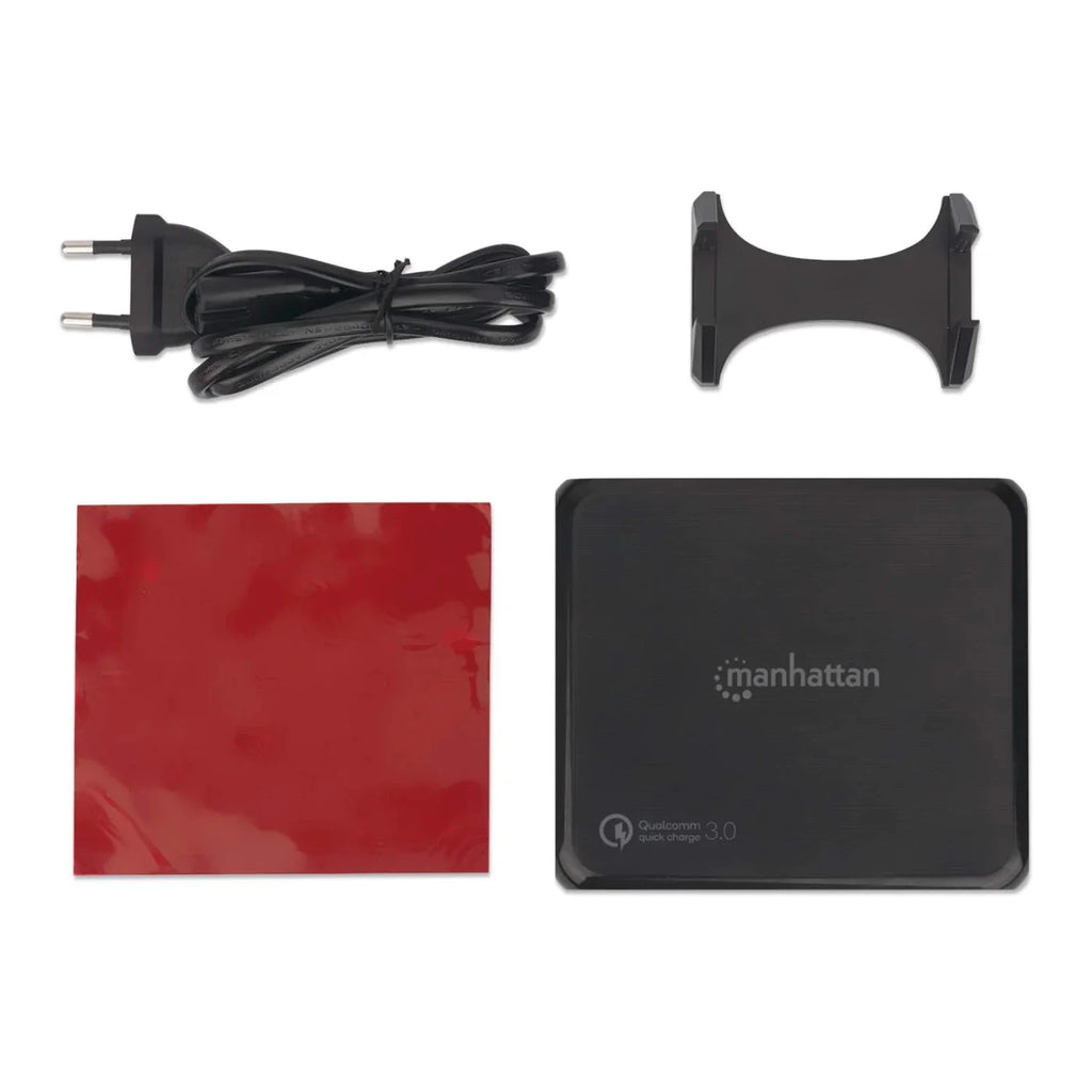 90 W USB-C Charger with Two USB-C PD 3.0 and One Quick Charge USB-A Port Y811336