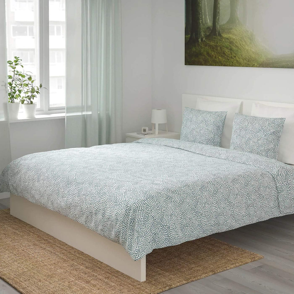 White/Blue Full/Queen Duvet Cover and Pillowcase(s) Z10255
