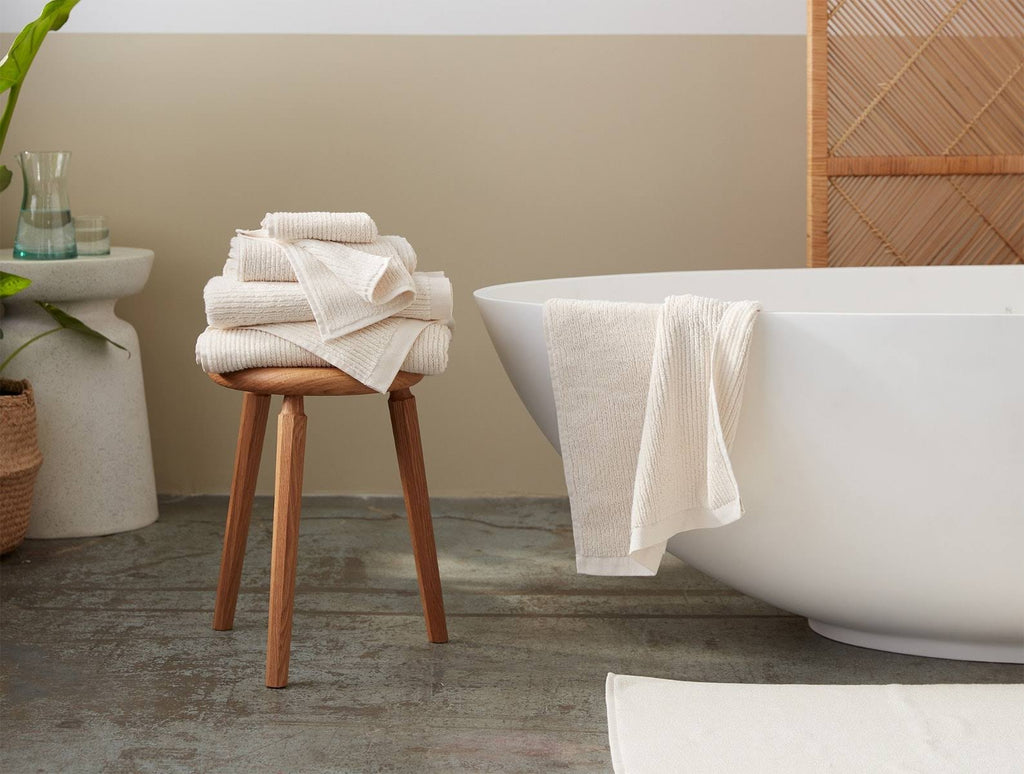 Organic Ribbed Bath Mat Z131696