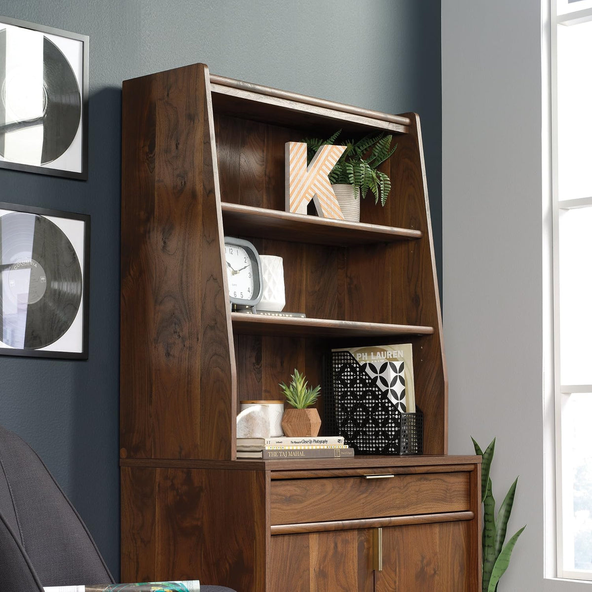 Grand Walnut Library Hutch R32249