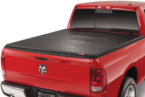 Soft Tri-Fold Tonneau Cover S572574