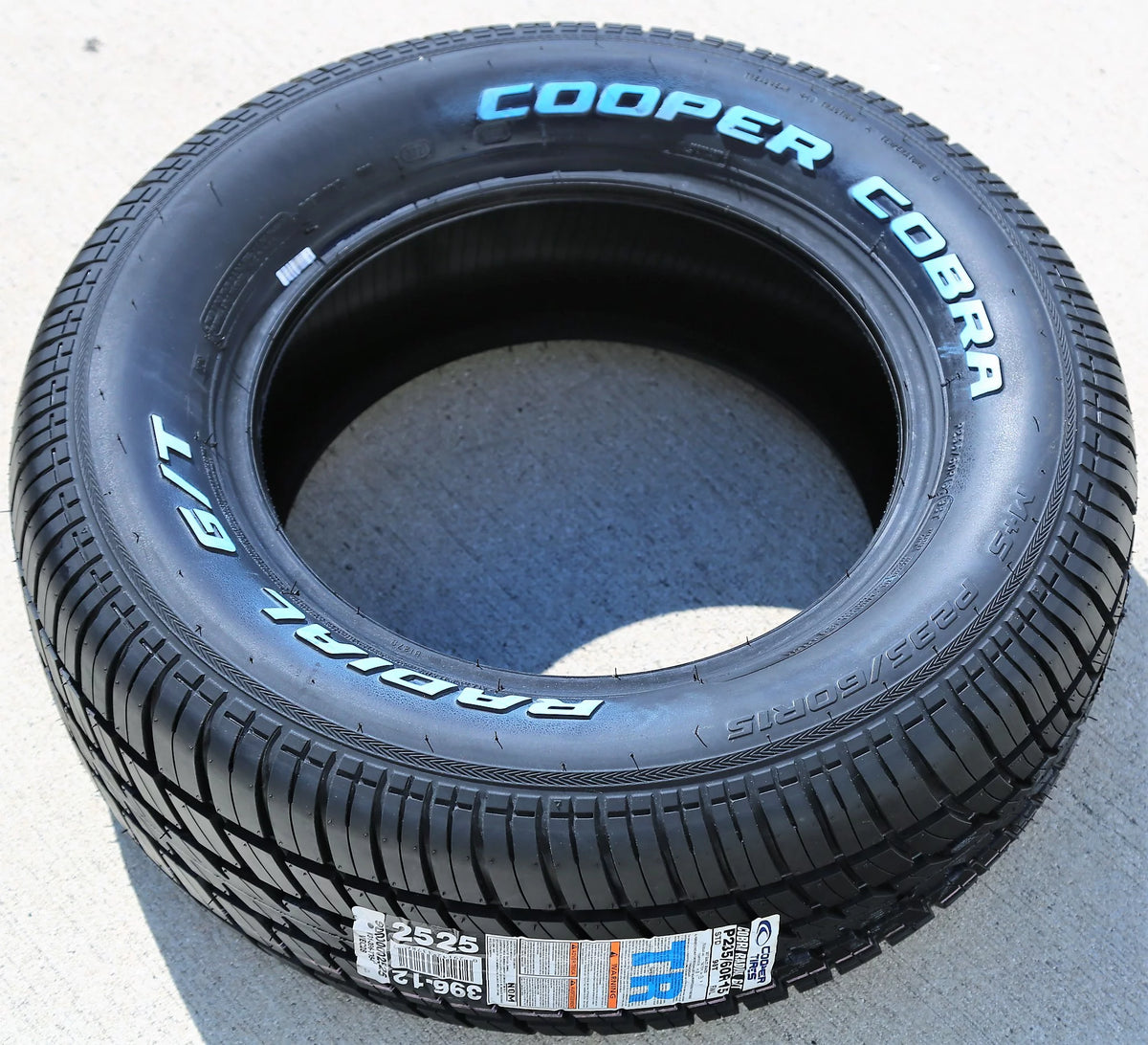 All Season P235/60R15 98T Passenger Tire M100