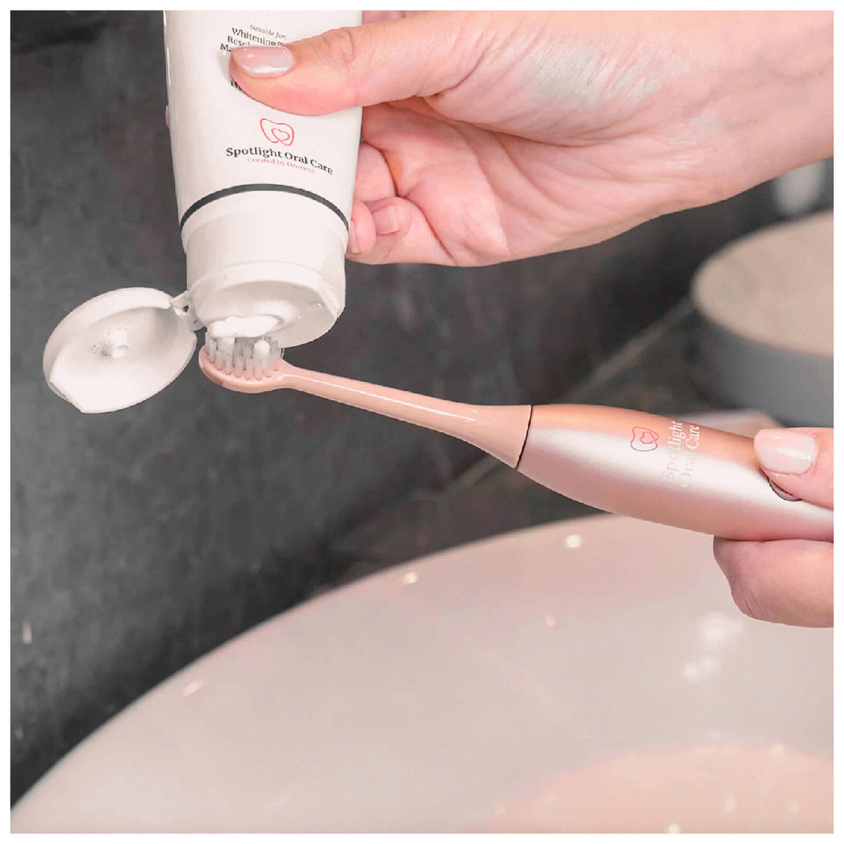 Rose Gold Sonic Toothbrush Y113668