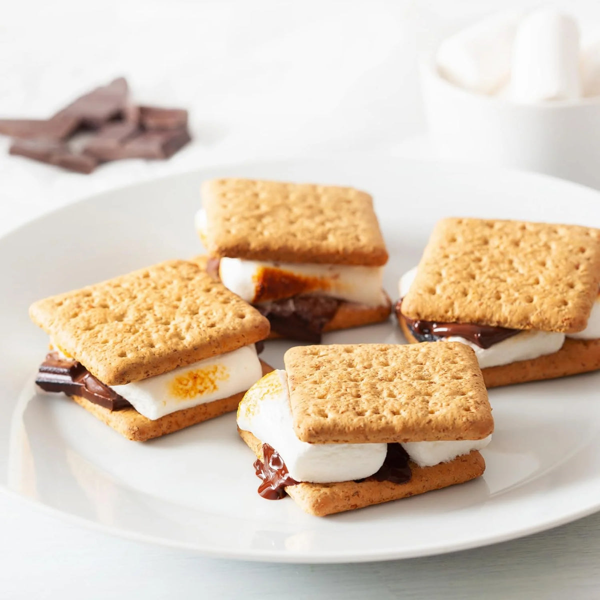 Brown Electric Smores Maker with 4 Roasting Forks I63848