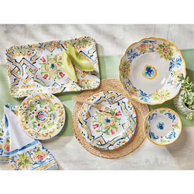 Yellow Dinner Plate Set of Four T933581