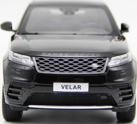 Black 1/18 Diecast Model Car S69289