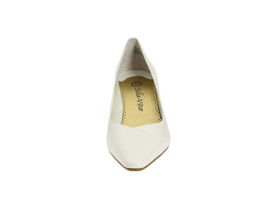 White Wow Pump N186416