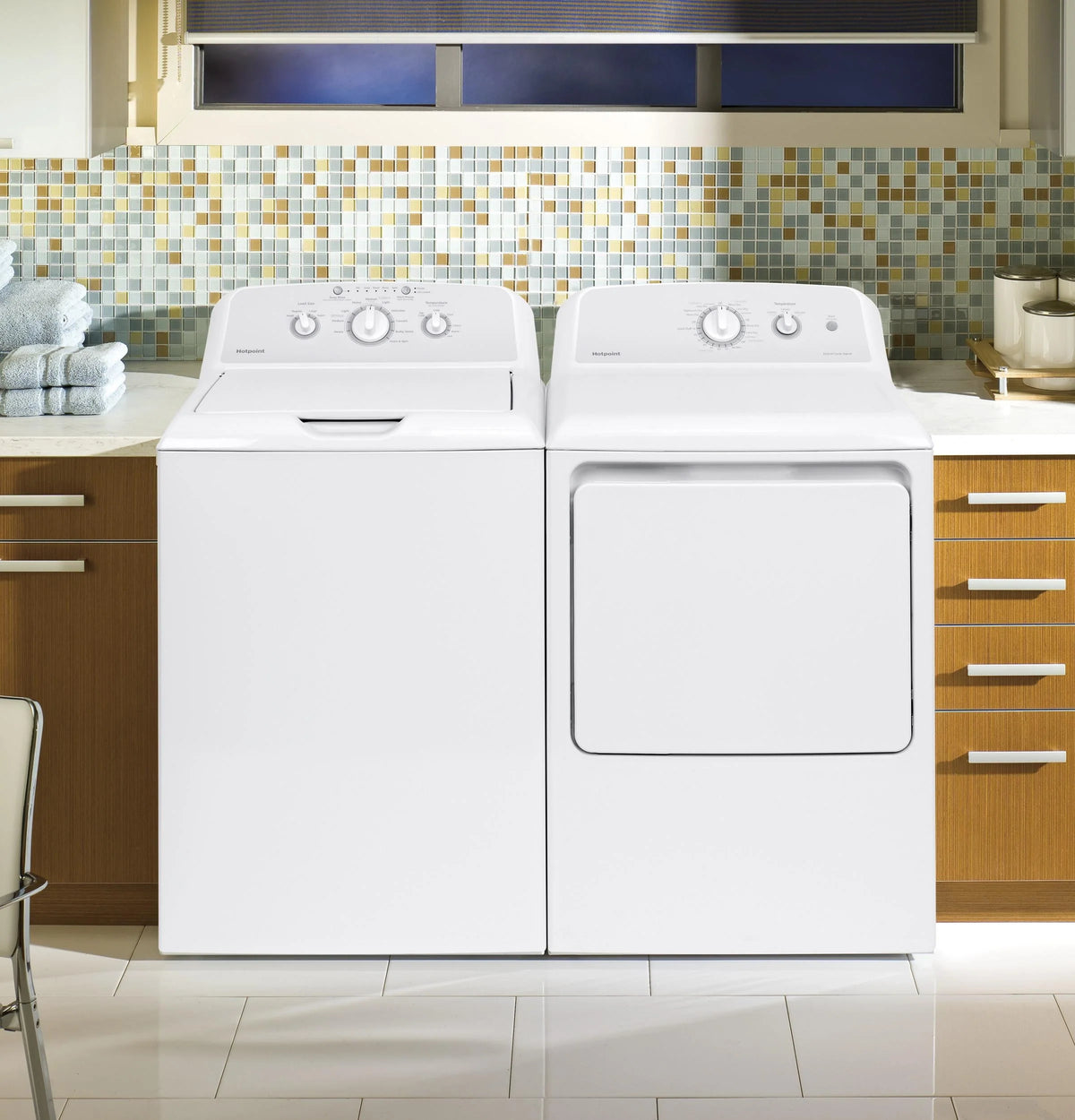 3.8 cu. ft. Top Load Washer with Stainless Steel Basket E6400